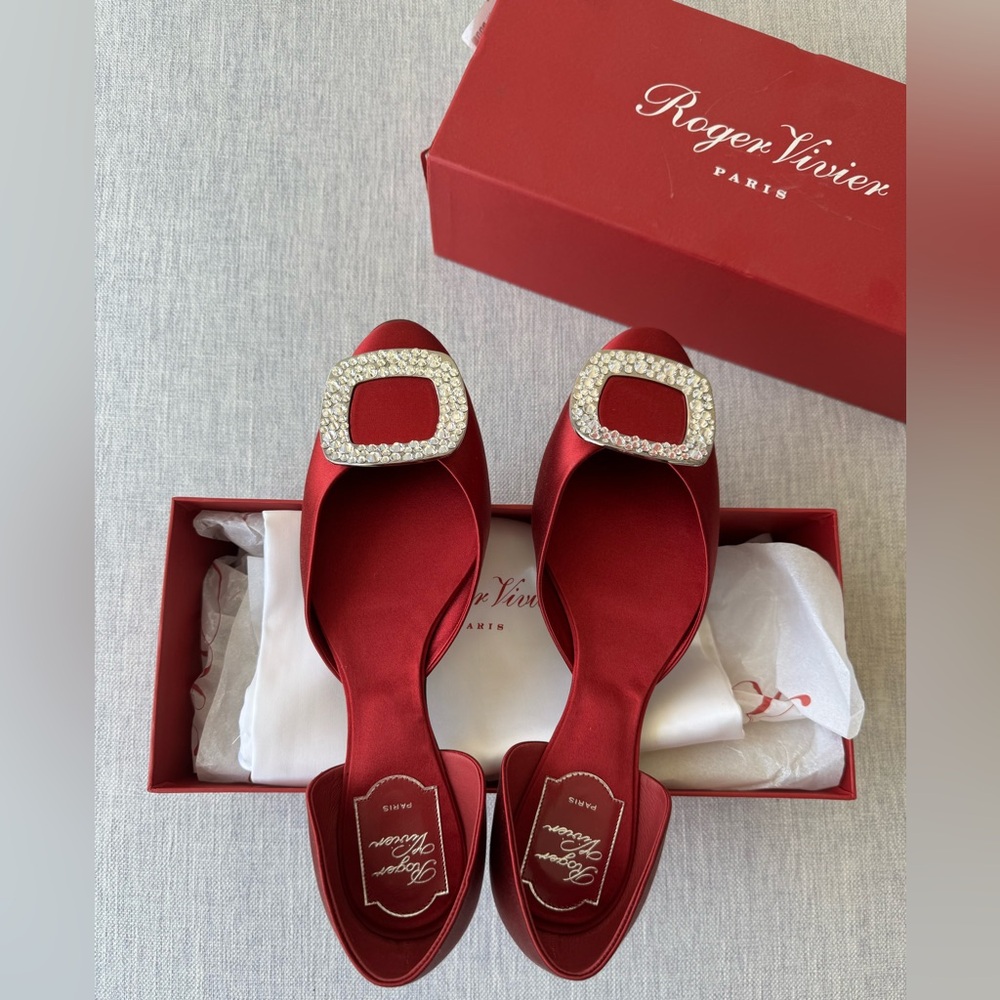 NIB Roger Vivier D'Orsay satin flats with Crystal buckle - Picture 2 of 9